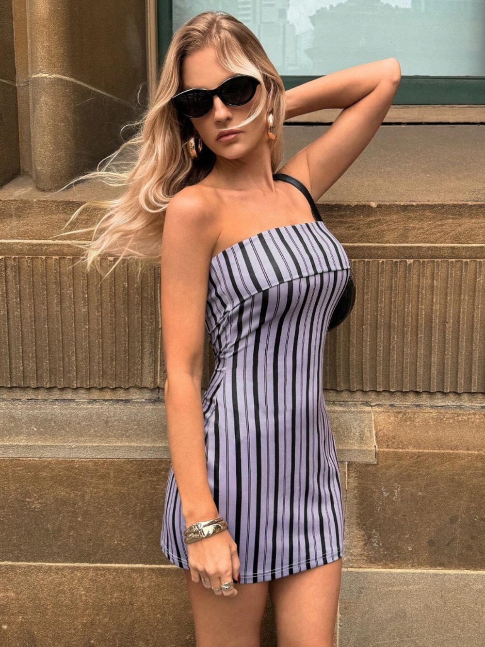 NEW! Forever 21 Size Medium M Spring Striped Mini Bodycon Dress lot6103